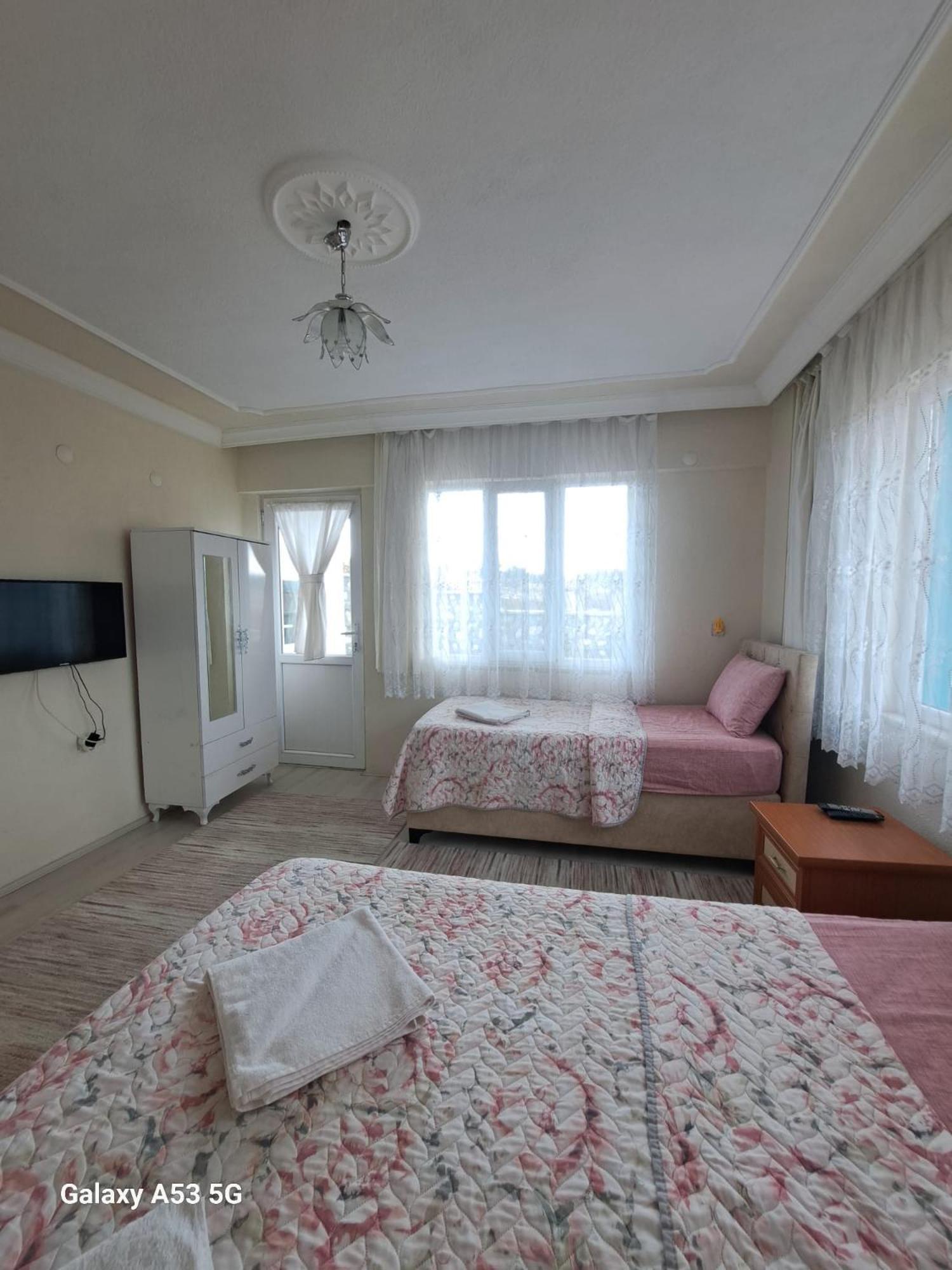 Salda Goelue Celikoez Apart Yesilova  Exterior foto